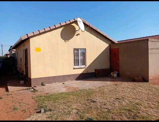 2 BEDROOM PROPERTY TO RENT IN PROTEA GLEN